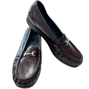 SASS Women 8W Metro Loafer Shoe Bit Strap Flat Slip-Ons Wine Patent Leather Wide